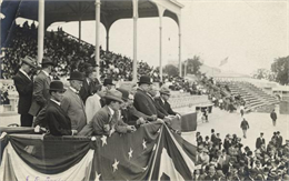 President William Howard Taft at the Wisconsin State Fair (front row, in the dark bowler hat) in 1909. Senator Robert M. La Follette, Sr., (in the back row without a hat), is among the men in the President's box.