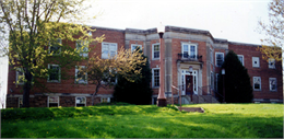 Reedsburg Municipal Hospital, Reedsburg, 1984.