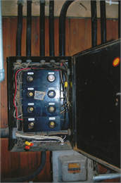 Early fuse box