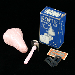  “Kewtie” brand razor by Lapin