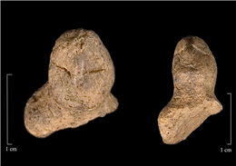 Hopewellian Human head with scale