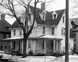 Exterior of the Braley family house located at 422 North Henry Street.